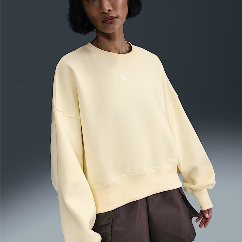 Nike phoenix fleece Oversized Sleeve Sweatshirt and shorts set Alabaster